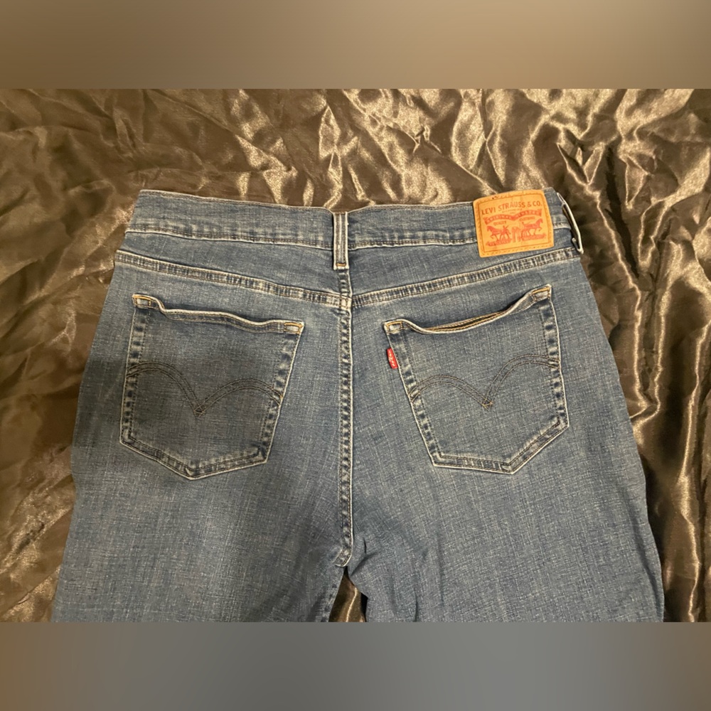 Jeans - Picture 5 of 5